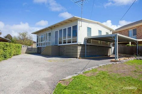 9 Follett St, Torquay, VIC 3228