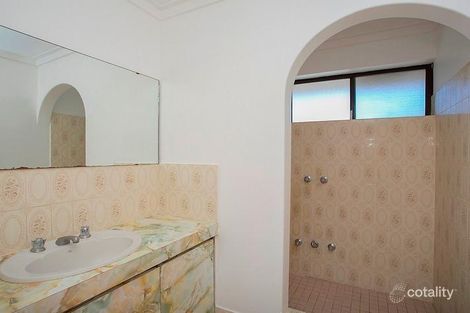 21 Grindleford Dr, Balcatta, WA 6021