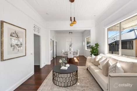 Property photo of 125 Mildmay Street Fairfield QLD 4103