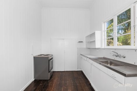 Property photo of 125 Mildmay Street Fairfield QLD 4103