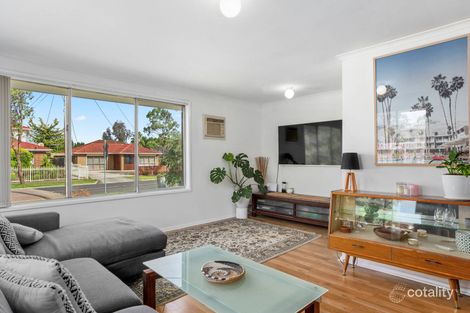 Property photo of 11 Calverton Road Kealba VIC 3021