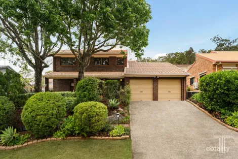 18 Raymore Ct, Carindale, QLD 4152