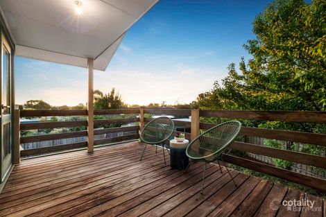 Property photo of 3 Domain Rise Doncaster East VIC 3109