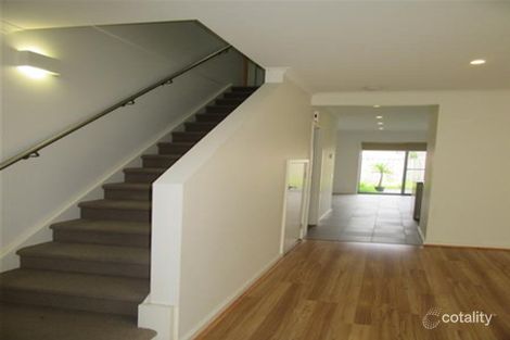Property photo of 21 Grove Way Wantirna South VIC 3152