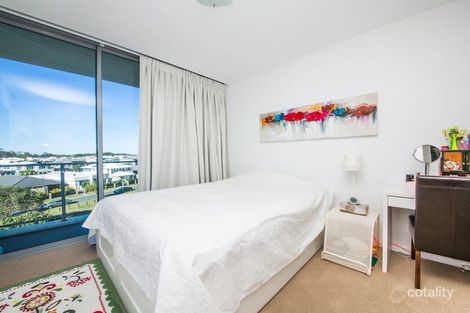 Property photo of 306/15 Compass Drive Biggera Waters QLD 4216