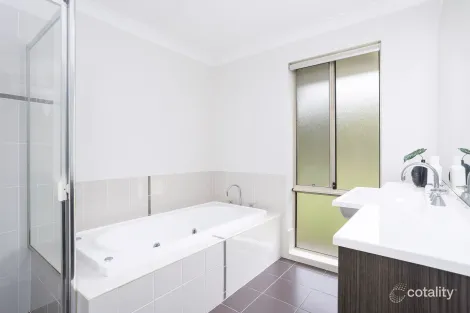 Property photo of 30 Handley Street Helensburgh NSW 2508