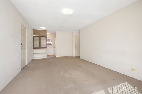 Property photo of 3/302 Cavendish Road Coorparoo QLD 4151
