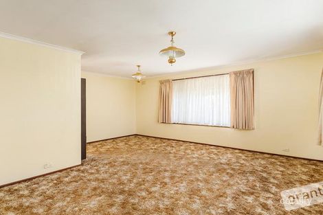 Property photo of 3 Millwood Avenue Berwick VIC 3806