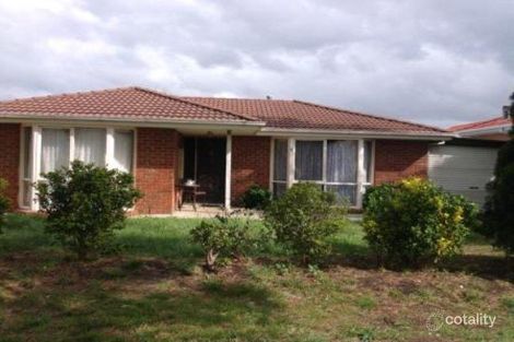 Property photo of 8 Pinnaroo Circuit Meadow Heights VIC 3048