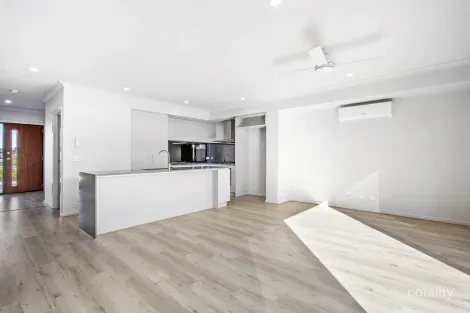 42 Nash Bvd, Rockbank, VIC 3335