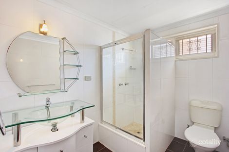 Property photo of 5/170 Old Cleveland Road Coorparoo QLD 4151