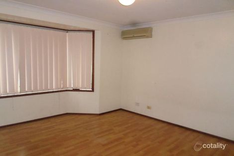 Property photo of 76 Swan Circuit Green Valley NSW 2168