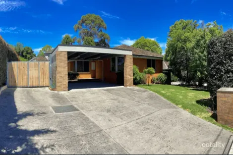 54 Faraday Rd, Croydon South, VIC 3136