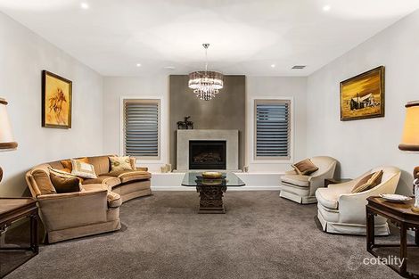 Property photo of 53 Leeds Road Mount Waverley VIC 3149