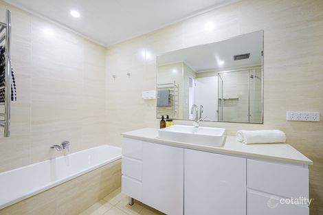 Property photo of 16 Grevillea Grove Baulkham Hills NSW 2153