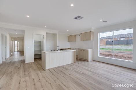 Property photo of 20 Sawatch Street Truganina VIC 3029