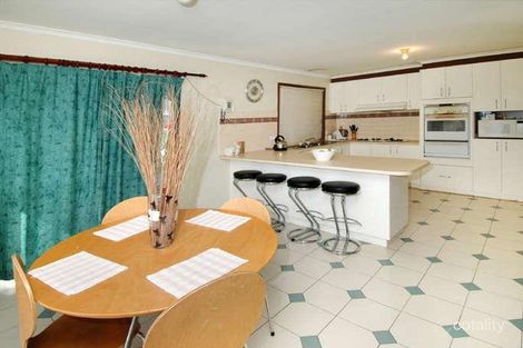 Property photo of 8 Johnson Bowl Meadow Heights VIC 3048