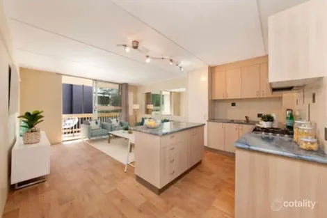 Property photo of 16/125 Clarence Road Indooroopilly QLD 4068