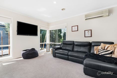 Property photo of 54 Regency Rise Chirnside Park VIC 3116