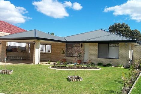 20 Stetson Ct, Marangaroo, WA 6064