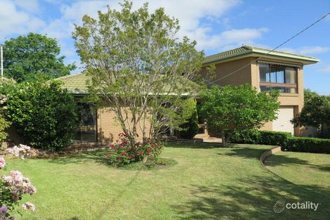 27 Webb Ave, Seymour, VIC 3660