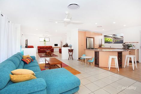 Property photo of 17 Napalle Street Warana QLD 4575