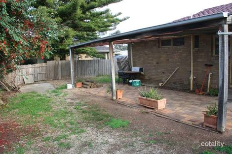 Property photo of 7 Fernberg Place Melton West VIC 3337