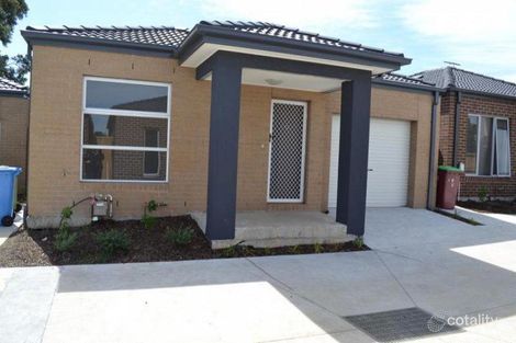 5 Valencia Cct, Cranbourne, VIC 3977