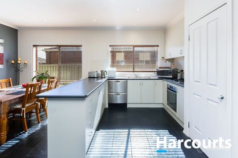 Property photo of 43 Scotsdale Drive Cranbourne East VIC 3977