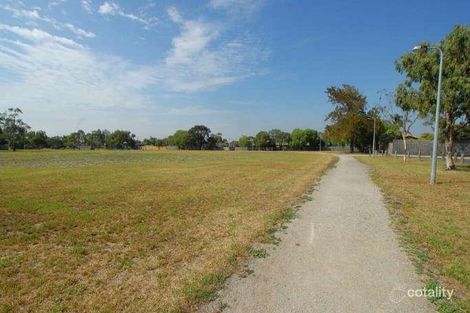 Property photo of 5 Luke Court Keysborough VIC 3173