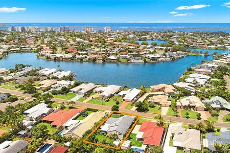 Property photo of 40 Sir Joseph Banks Drive Pelican Waters QLD 4551