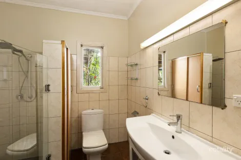 Property photo of 1026 Moggill Road Kenmore QLD 4069