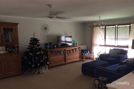 Property photo of 19 Dunkeith Avenue Benowa QLD 4217