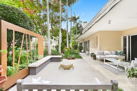 Property photo of 25 Meiers Road Indooroopilly QLD 4068