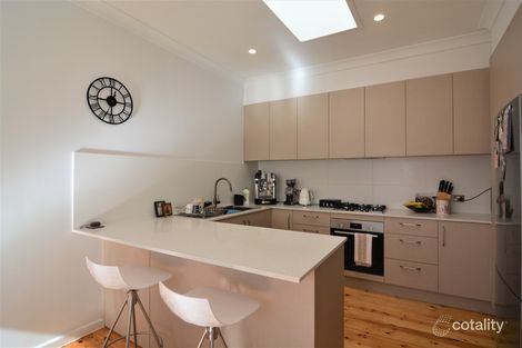 2/81 Bayview Rd, Yarraville, VIC 3013