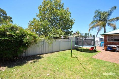 Property photo of 2/8 Curlew Crescent Oxley Vale NSW 2340