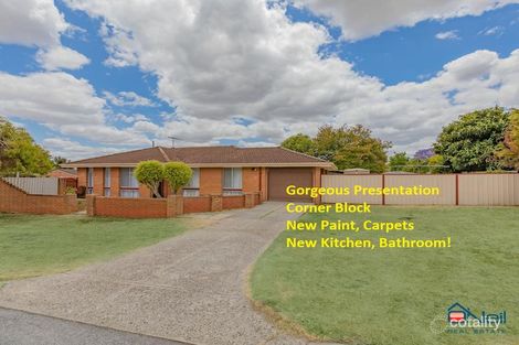 24 Lawrence St, Gosnells, WA 6110