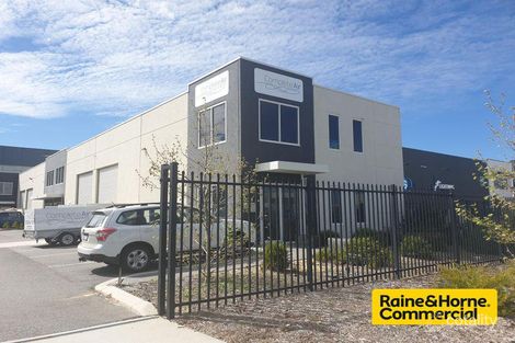 2/13 Fortitude Bvd, Gnangara, WA 6077