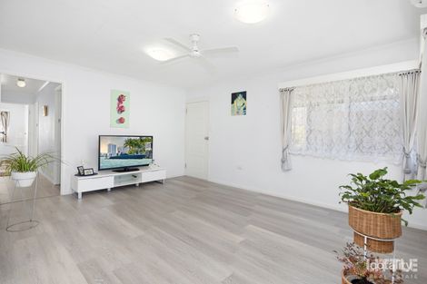 Property photo of 21 Dorricott Crescent Goodna QLD 4300