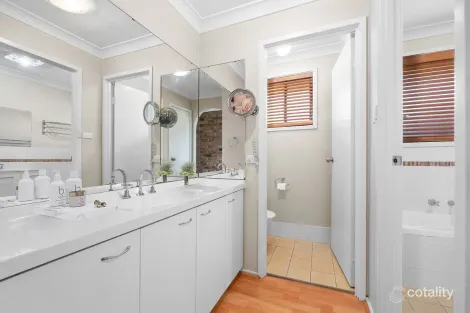 Property photo of 19 Meares Road McGraths Hill NSW 2756