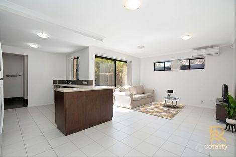 Property photo of 3/6 Hogarth Street Cannington WA 6107