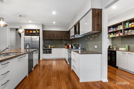 Property photo of 53 Leeds Road Mount Waverley VIC 3149