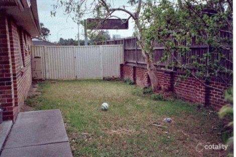 Property photo of 11 Silkyoak Grove Greenacre NSW 2190