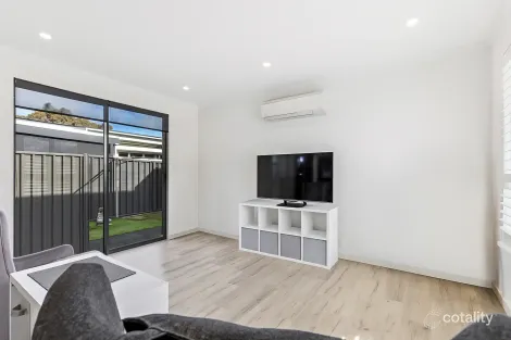 Property photo of 2 Abotts Place Mount Barker SA 5251
