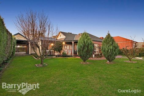 Property photo of 11 Golden Leaf Avenue Narre Warren South VIC 3805