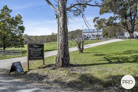 Property photo of 18 Francis Lane Adventure Bay TAS 7150