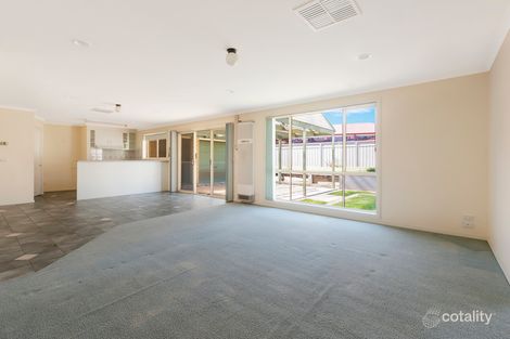 Property photo of 16 Hogan Court West Wodonga VIC 3690