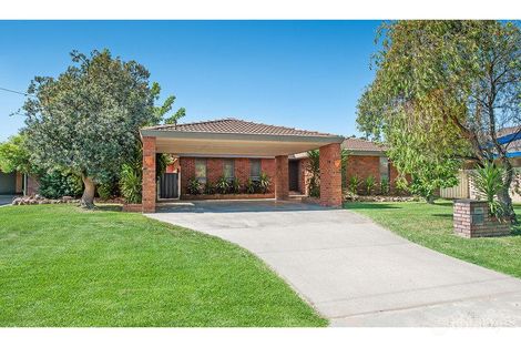 330 Mark Cres, Lavington, NSW 2641