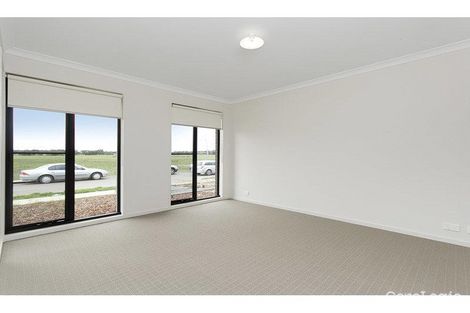 Property photo of 30 Southwinds Road Armstrong Creek VIC 3217