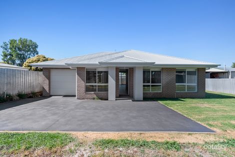 27 Middle St, East Branxton, NSW 2335